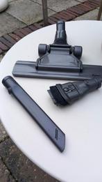 Dyson V6 hulpstukken; borstel, plintenzuiger, Witgoed en Apparatuur, Ophalen of Verzenden, Zo goed als nieuw, Reservoir, Stofzuiger