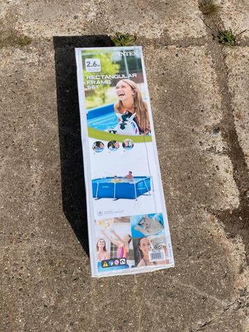 Intex Rechthoekig Frame Zwembad -2,60m x 1,60m x 65cm beschikbaar voor biedingen
