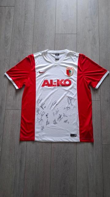 FC Augsburg 14/15 (thuis-tenue) + handtekening selectie!  beschikbaar voor biedingen