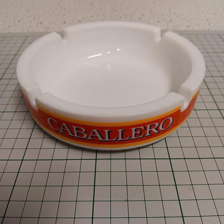 Asbak	Caballero wit,glas, 15cm (sigaretmerk), Verzamelen, Rookartikelen, Aanstekers en Luciferdoosjes, Zo goed als nieuw, Asbak