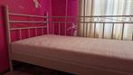Meisjes bed 90 x 200 met lattenbodem, Ophalen, 85 tot 100 cm, Zo goed als nieuw, Matras