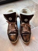 Warme sneakers brons/bruin met bont maat 38, Kleding | Dames, Bruin, Ophalen of Verzenden, Sneakers of Gympen, Gedragen