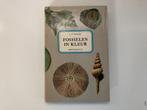 B617 Fossielen in kleur J.F. Kirkaldy Moussault, Verzamelen, Mineralen en Fossielen, Ophalen of Verzenden, Fossiel