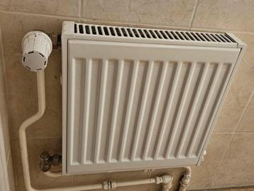 Plieger dubbele Radiator - B40  H41 x D7.5 cm beschikbaar voor biedingen
