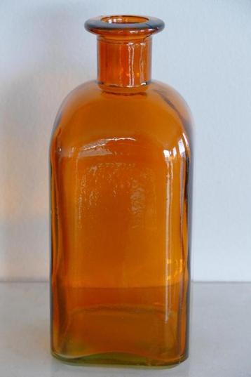 set 2 stuk glazen fles oranje glas beschikbaar voor biedingen