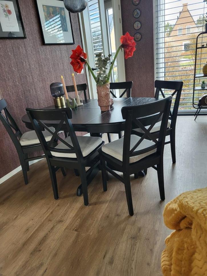 Ingatorp/Ingolf  bruin zwarte eethoek, Huis en Inrichting, Tafels | Eettafels, Zo goed als nieuw, 50 tot 100 cm, 100 tot 150 cm