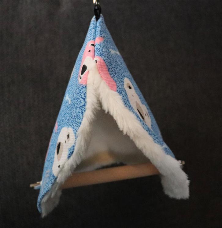 Vogel tent hutje met stokje vogeltentje hut beertjes blauw, Dieren en Toebehoren, Vogels | Toebehoren, Nieuw, Kooi-accessoires