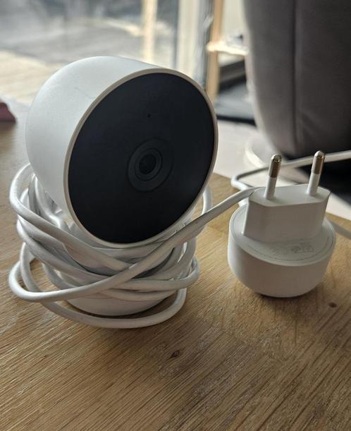 Google Nest Cam - Bedraad - Voor binnen, Audio, Tv en Foto, Videobewaking, Zo goed als nieuw, Binnencamera, Ophalen