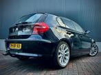 BMW 1-serie 116i EDE Executive Sport * Cruise * Navi * Trekh, Auto's, 1596 cc, Gebruikt, Zwart, 4 cilinders
