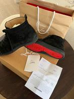 LOUBOUTIN ZWART SUEDE SPIKES, Ophalen of Verzenden, Zo goed als nieuw, Zwart