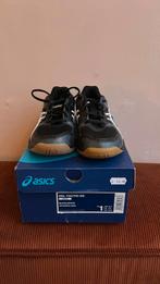 Asics voetbal/hockey zaalschoenen maat 32 1/2 nieuw in doos, Ophalen of Verzenden, Nieuw, Schoenen