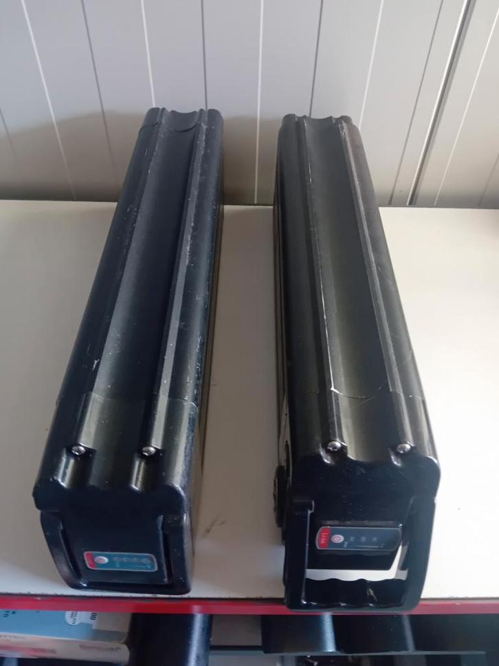 2 stuks defecte fiets accu Silverfish/Aldi Citystar Keola, Fietsen en Brommers, Fietsaccessoires | Fietsaccu's, Gebruikt, Ophalen of Verzenden