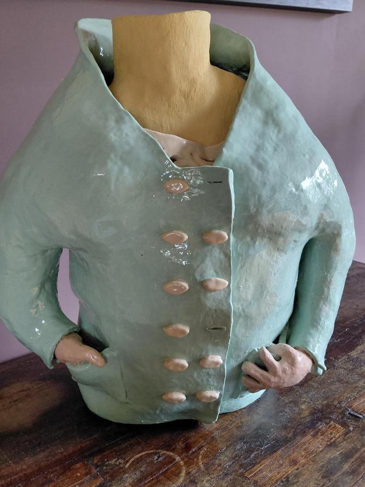 KEDIRI Design Buste Beeld, Antiek en Kunst, Kunst | Designobjecten, Ophalen