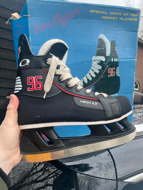 High Q ijshockeyschaatsen mt 42, Sport en Fitness, Schaatsen, Zo goed als nieuw, IJshockeyschaatsen, Overige merken, Ophalen