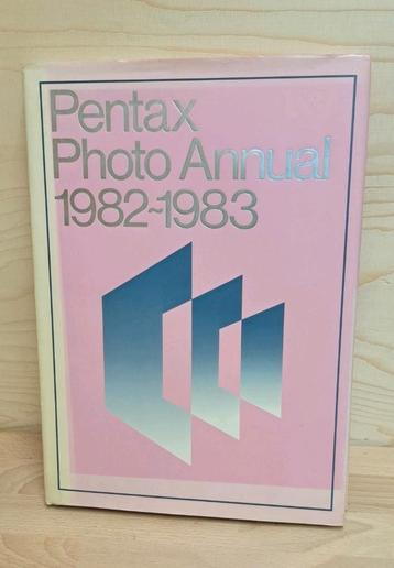 Pentax Photo Annual - 1982-83 beschikbaar voor biedingen