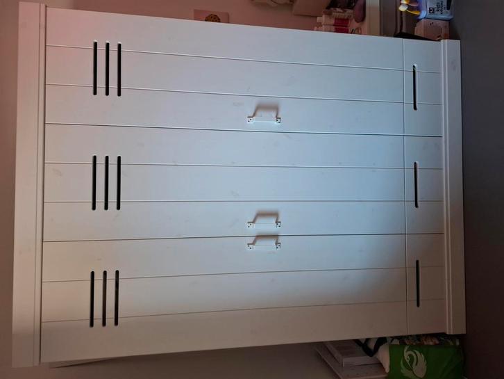 Woood 3-deurs grenen kledingkast, Kinderen en Baby's, Kinderkamer | Commodes en Kasten, Gebruikt, Kast, 105 cm of meer, 100 cm of meer