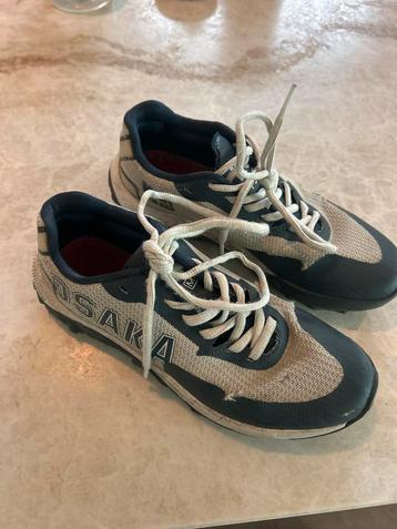 Osaka hockeyschoenen maat 36 beschikbaar voor biedingen
