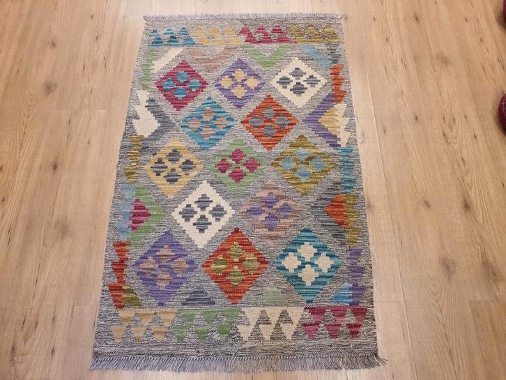 Prachtige handgeweven oosterse kelim 128x82, Huis en Inrichting, Stoffering | Tapijten en Kleden, Nieuw, 50 tot 100 cm, 100 tot 150 cm