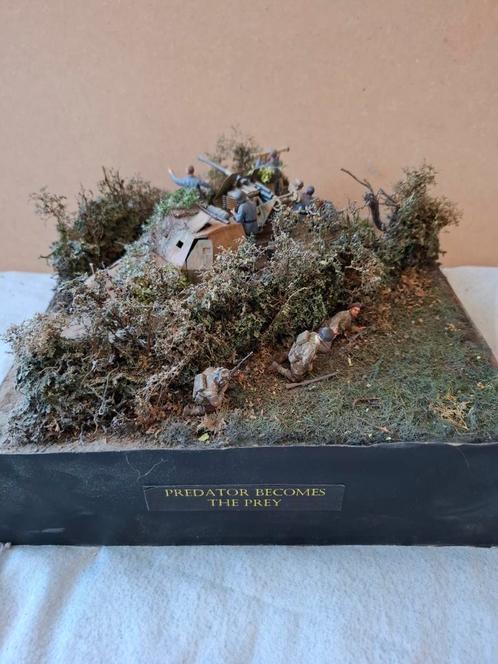 Diorama: Predator Becomes the Prey - 1:35, Hobby en Vrije tijd, Modelbouw | Figuren en Diorama's, Zo goed als nieuw, Diorama, 1:35 tot 1:50