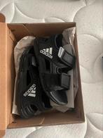 Adidas kinder sandalen maat 25, Sport en Fitness, IJshockey, Ophalen of Verzenden, Schaatsen, Zo goed als nieuw