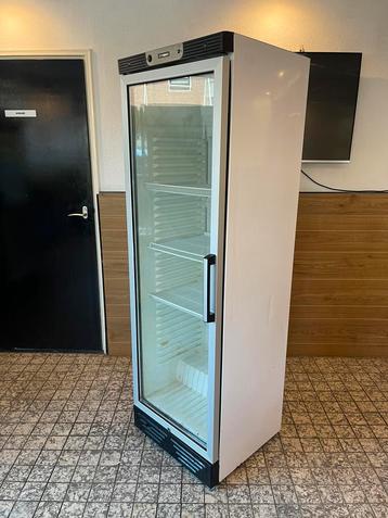 koelkast koeling beschikbaar voor biedingen
