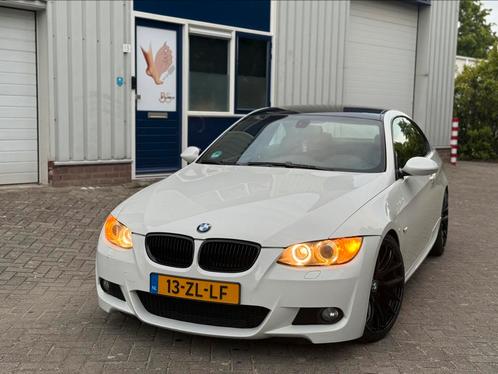 BMW 3.0L 325i Coupe M Pakket E92, Auto's, BMW, Particulier, 3-Serie, ABS, Adaptieve lichten, Airbags, Airconditioning, Alarm, Bluetooth