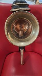 Antieke koetslamp, Ophalen