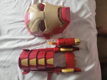 Iron Man mask en accessoire  beschikbaar voor biedingen