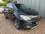 Opel Mokka 1.4 T Cosmo ZEER MOOI! //APK//NAP//Airco//Navi//C, Voorwielaandrijving, Gebruikt, 4 cilinders, Zwart