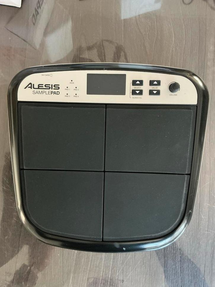 Alesis Samplepad - Perfect voor DJ's!, Muziek en Instrumenten, Drumcomputers, Zo goed als nieuw, Overige merken, Ophalen of Verzenden