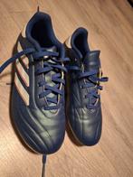 Adidas voetbalschoenen maat 36 + scheenbeschermers, Sport en Fitness, Voetbal, Maat XS of kleiner, Ophalen of Verzenden, Zo goed als nieuw