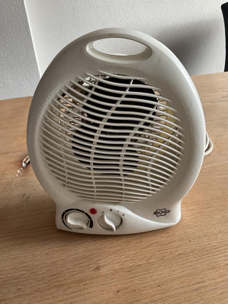 Elro Kachel - Ventilator Kachel - Elektrisch, Huis en Inrichting, Kachels, Gebruikt, Vrijstaand, Overige soorten, Elektrisch, Ophalen of Verzenden