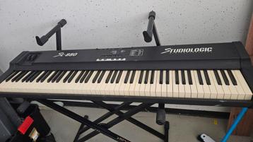 Studiologic sl 880 beschikbaar voor biedingen