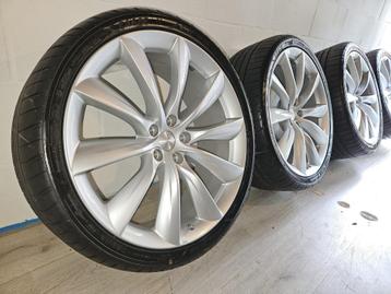Nieuwe originele Tesla Model X 22 inch velgen + zomerbanden beschikbaar voor biedingen