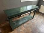Groene Sidetable met Metalen Details, Gebruikt, 100 tot 150 cm, Ophalen of Verzenden, Overige houtsoorten