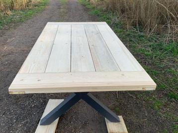Steigerhouten tafel 200 cm beschikbaar voor biedingen