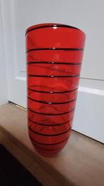 Grote rode vaas van glas, Huis en Inrichting, Woonaccessoires | Vazen, Ophalen, Minder dan 50 cm, Rood, Glas