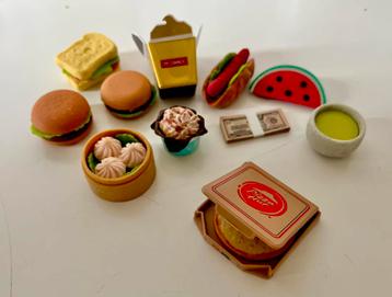 11 mini brands foodsel beschikbaar voor biedingen
