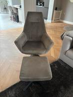 Comfortabele fauteuil met draaivoet, Ophalen, Minder dan 75 cm, Zo goed als nieuw, Stof