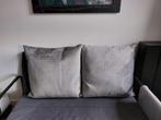 Twee grote kussens, Huis en Inrichting, Woonaccessoires | Kussens, Ophalen, Nieuw, Grijs, Vierkant