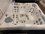 SHOWROOMMODEL - Wellis Spa Palermo 5-pers Jacuzzi Made in EU, 4011 GM, Nieuw, Wellis, Pomp