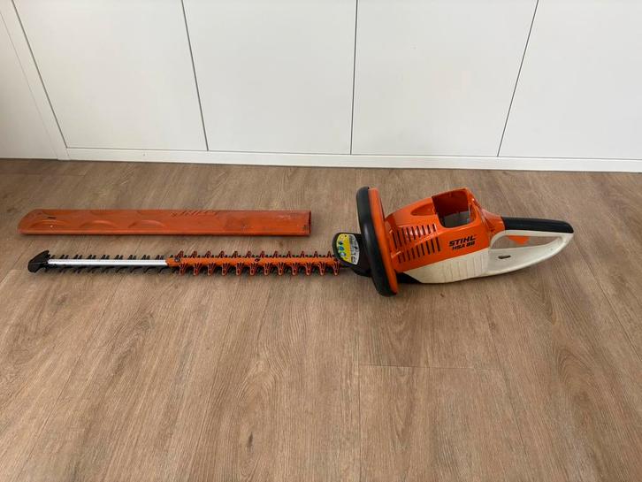 Stihl HSA85 heggenschaar defect, Tuin en Terras, Heggenscharen, Zo goed als nieuw, Accu, Ophalen of Verzenden