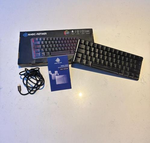 Magic Refiner MK21 mechanisch toetsenbord – 4x gebruikt, Computers en Software, Toetsenborden, Zo goed als nieuw, Qwerty, Bedraad