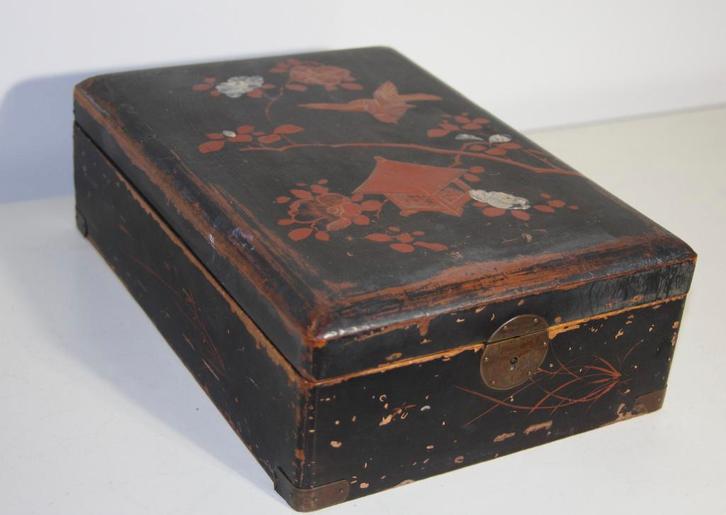 Antiek Chinees kistje met spiegel, Antiek en Kunst, Kunst | Niet-Westerse kunst, Verzenden