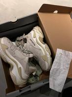 Balenciaga schoenen triple S 36, Kleding | Dames, Schoenen, Balenciaga, Wit, Ophalen of Verzenden, Sneakers of Gympen