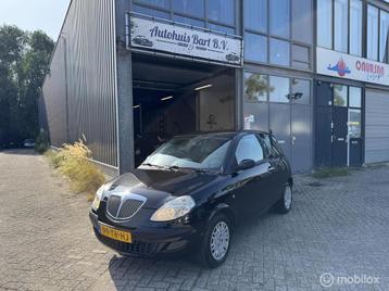Lancia Ypsilon 1.2 Airco! Nieuwe APK! NAP Logisch! beschikbaar voor biedingen