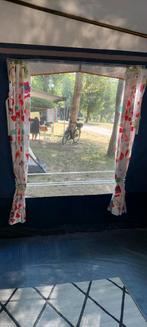 Hele leuke vrolijke voortent gordijnen/ strokes❤️🩵💚💛🖤, Caravans en Kamperen, Kampeeraccessoires, Ophalen of Verzenden, Zo goed als nieuw