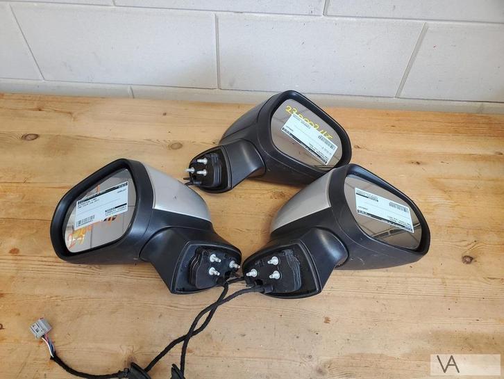 Ford Fiesta 2017 -2023 spiegel passagier rechts kleur zwart, Auto-onderdelen, Spiegels, Ford, Gebruikt, Ophalen of Verzenden