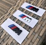 BMW /M Logo’s F30 F31 F36 G20 G30 G31 F20 E46 F4 45x15mm zij, Ophalen of Verzenden