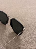 Ray Ban Zonnebril - Zo goed als nieuw!, Sieraden, Tassen en Uiterlijk, Zonnebrillen en Brillen | Dames, Zonnebril, Zwart, Ophalen of Verzenden